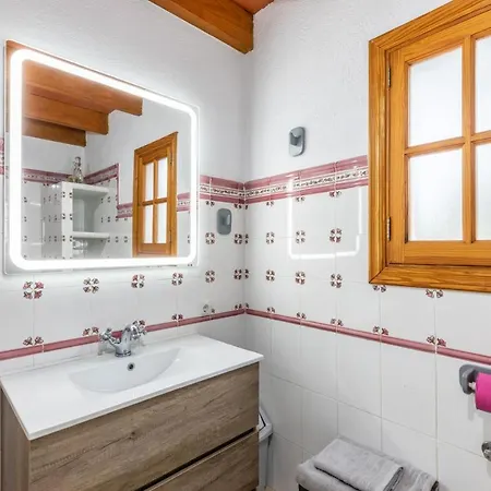 Oliveras By Villa *